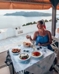 Lunchen in Santorini