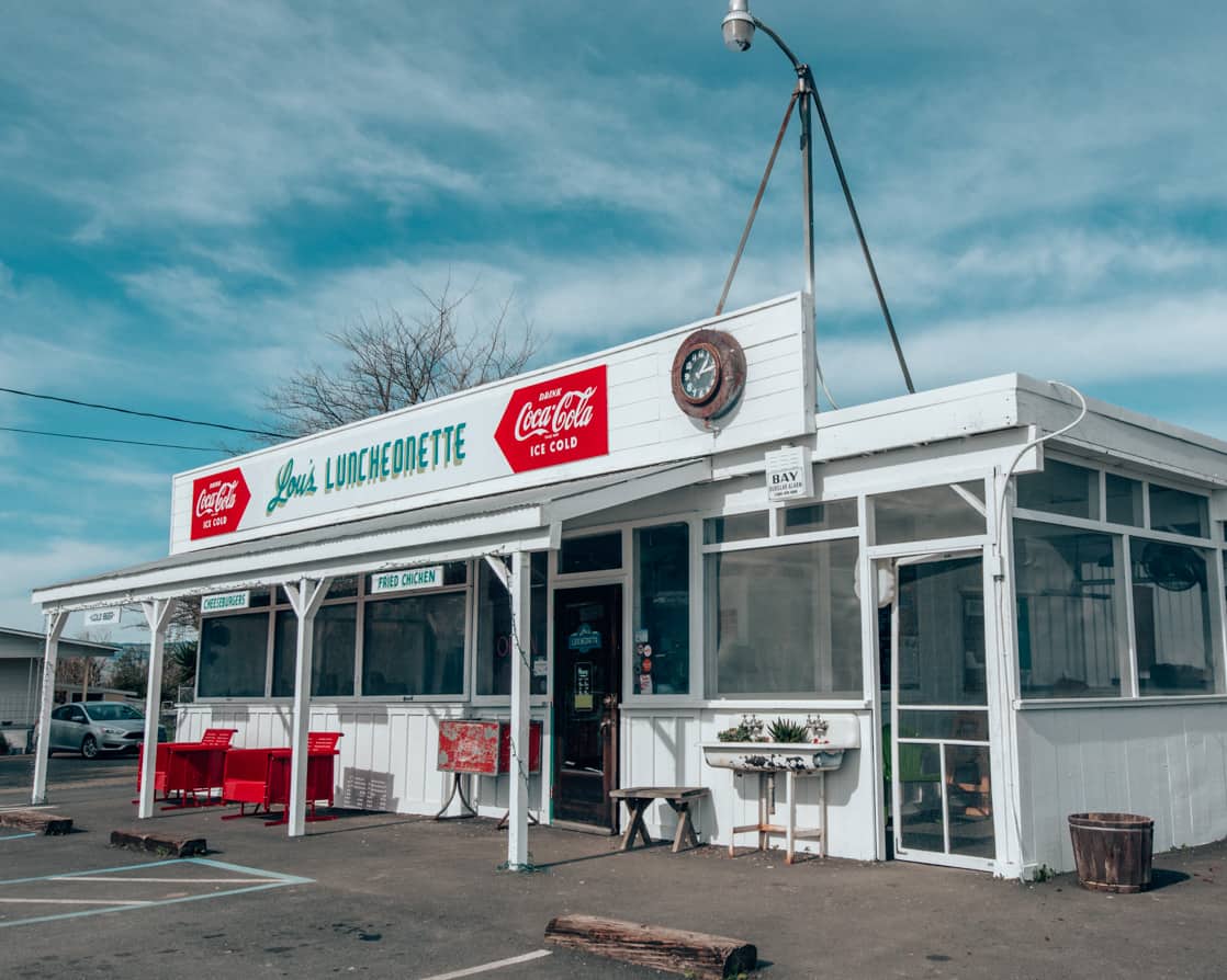 lou's luncheonette